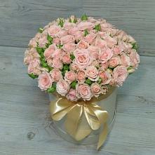 Цветочная композиция из Розы в шляпной коробке #REPLACE_PRED# Нижнеангарск