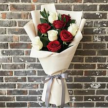 Букет цветов из:  Розы в Нижнеангарск