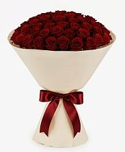 Букет 101 Бордовая роза Блэк Бакарра в Нижнеангарск
