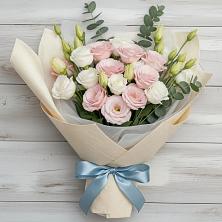 Букет цветов из:  Лизиантусы в Нижнеангарск