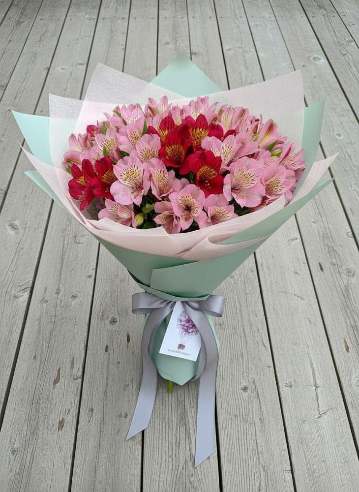 Букет цветов из: Альстромерии в Нижнеангарск