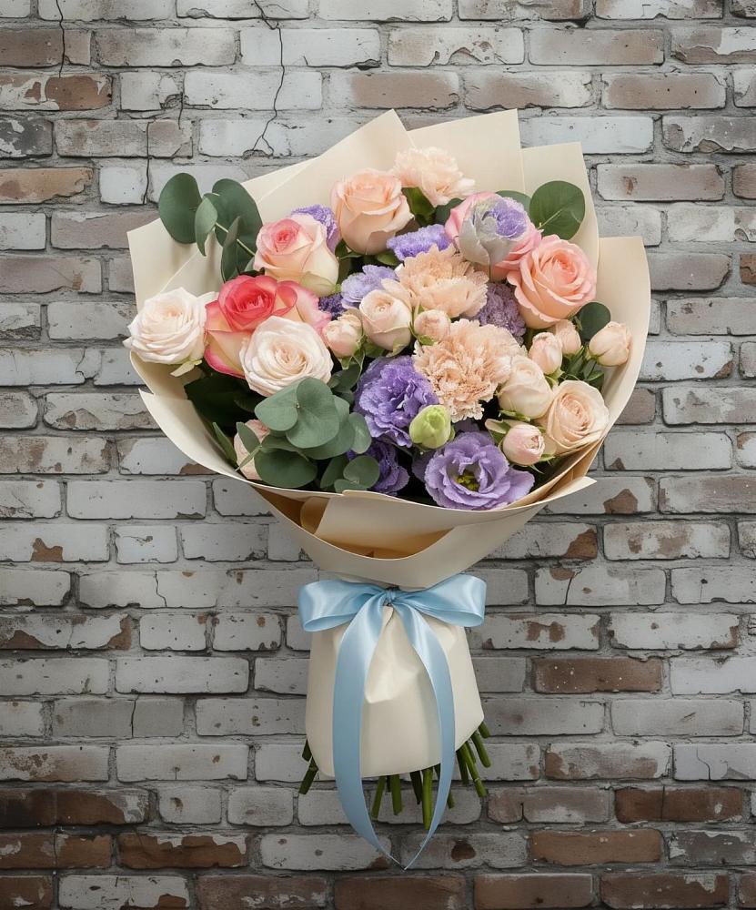 Букет цветов из: Розы, Лизиантусы и Гвоздики в Нижнеангарск