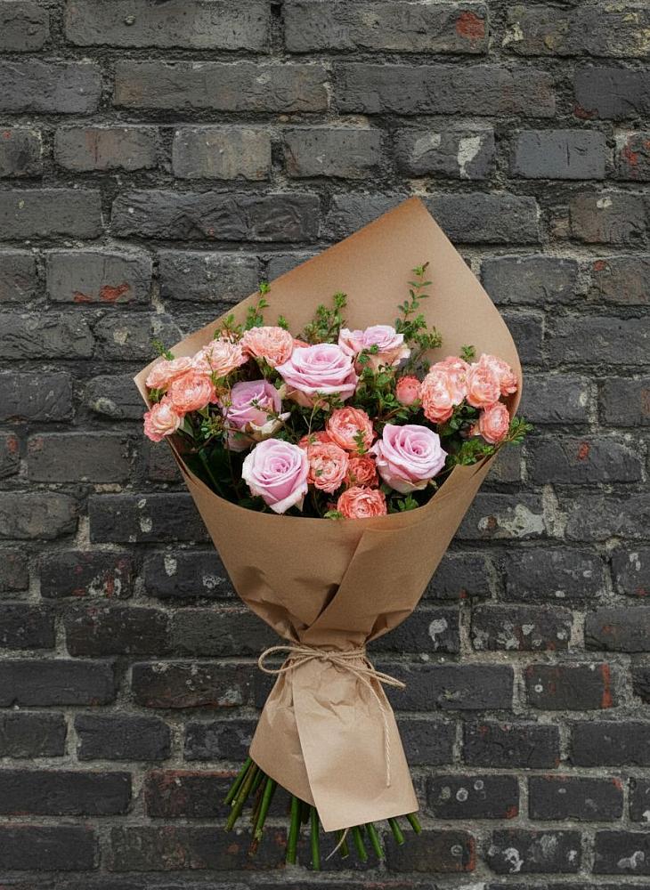 Букет цветов из: Розы в Нижнеангарск