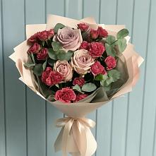 Букет цветов из:  Гвоздики и Розы #REPLACE_PRED# Нижнеангарск