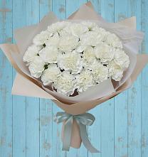 Букет цветов из:  Гвоздики в Нижнеангарск