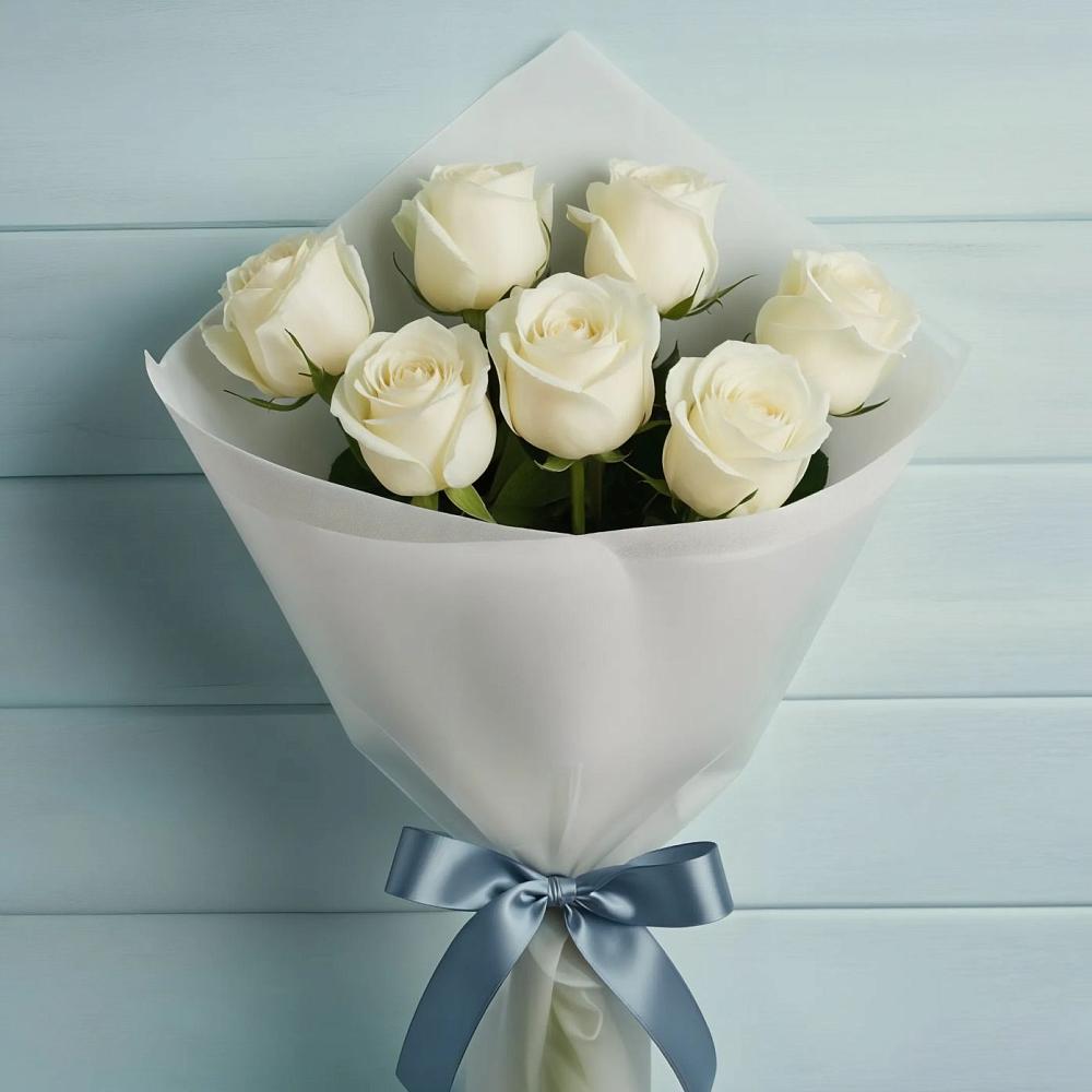 Букет 7 Белых роз Эдлесс Лав в Нижнеангарск