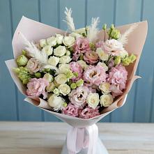 Букет цветов из:  Альстромерии и Розы в Нижнеангарск