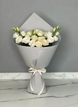 Букет цветов из:  Розы и Лизиантусы #REPLACE_PRED# Нижнеангарск